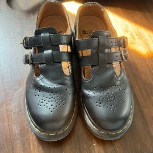 Doc marten mary janes